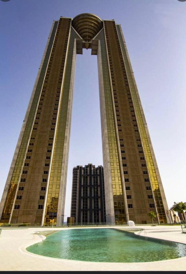 Intempo Celia-Apartment At Famous Intempo Building 貝尼多姆 外观 照片