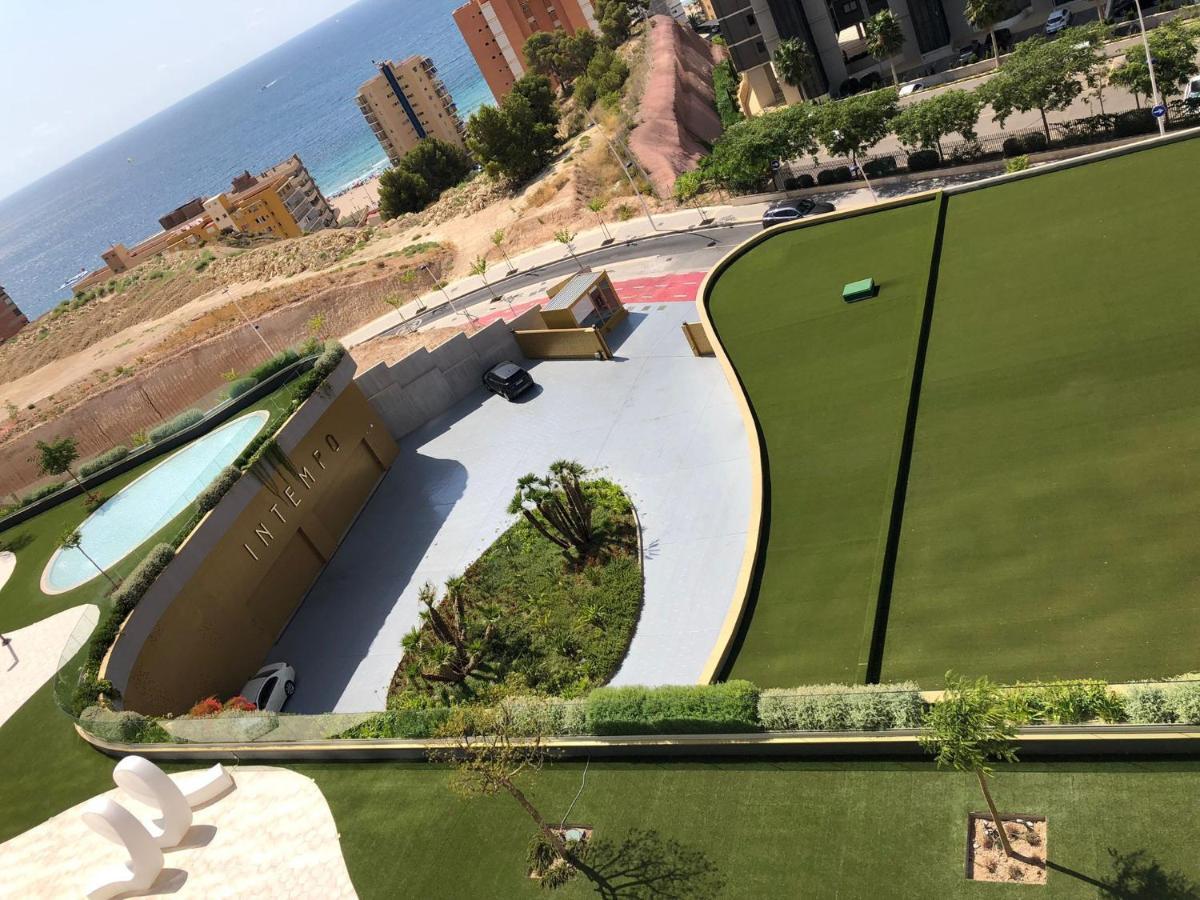 Intempo Celia-Apartment At Famous Intempo Building 貝尼多姆 外观 照片