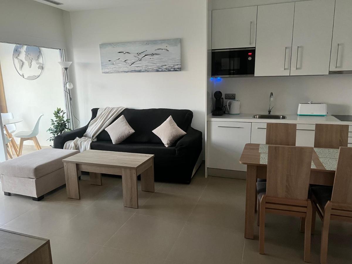Intempo Celia-Apartment At Famous Intempo Building 貝尼多姆 外观 照片