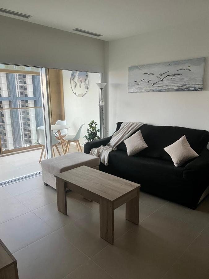 Intempo Celia-Apartment At Famous Intempo Building 貝尼多姆 外观 照片